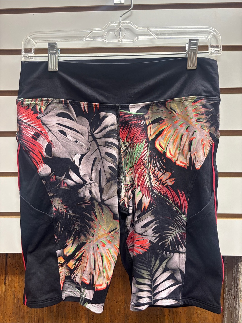 Black Tropical Print Active Shorts